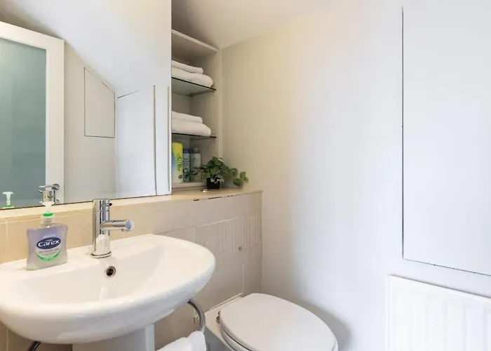 Semesterbostad Location 2 Bedroom 2 Bathroom Fast Wifi Dublin