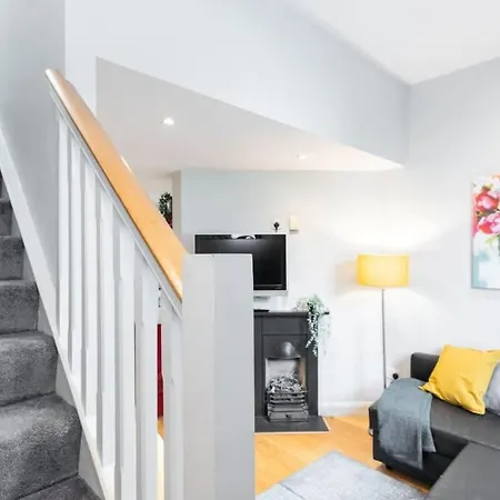 Holiday home Location 2 Bedroom 2 Bathroom Fast Wifi