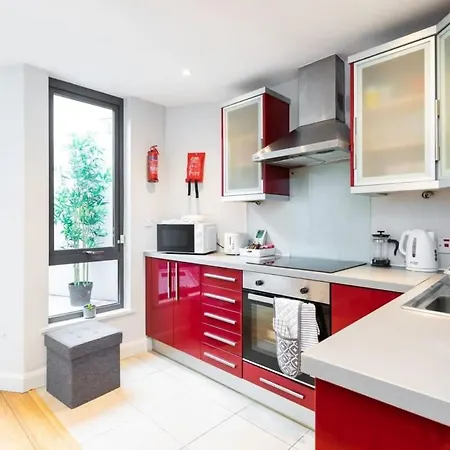 Location 2 Bedroom 2 Bathroom Fast Wifi Dublin