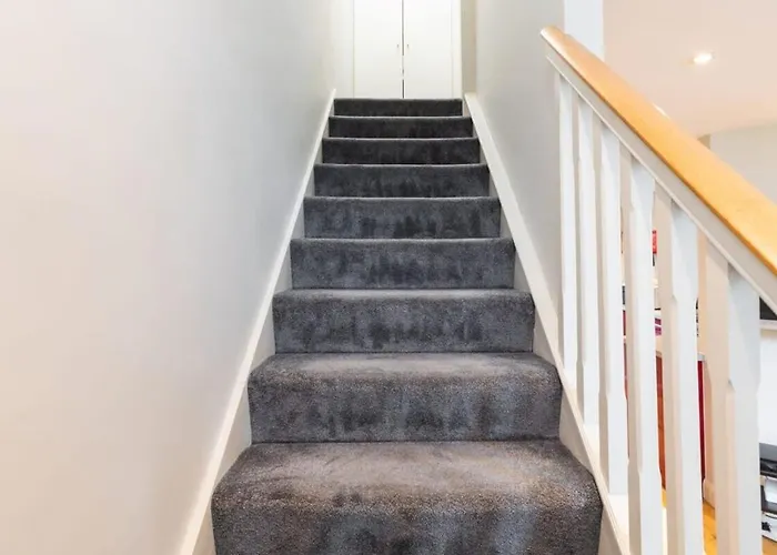 Location 2 Bedroom 2 Bathroom Fast Wifi 別荘 ダブリン