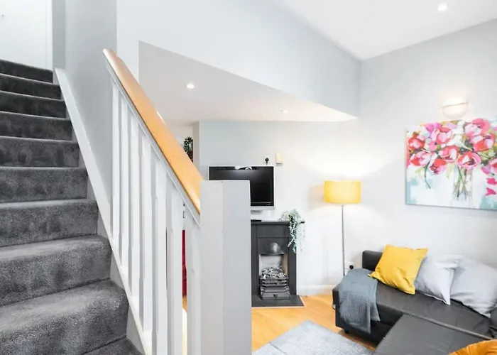 Holiday home Location 2 Bedroom 2 Bathroom Fast Wifi